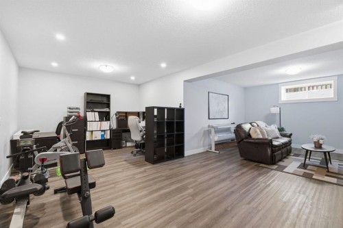 63 Masters Point Se, Calgary, AB 