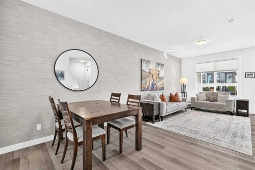 35 Silverton Glen Green Sw, Calgary, AB 