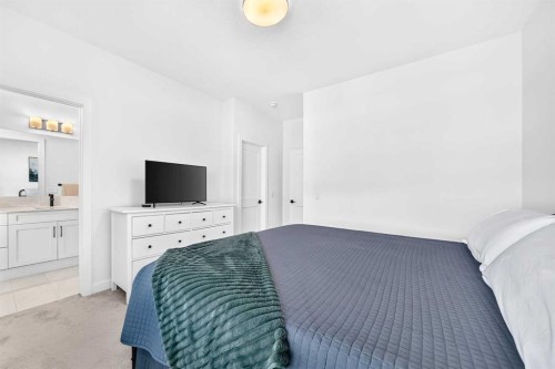 35 Silverton Glen Green Sw, Calgary, AB 
