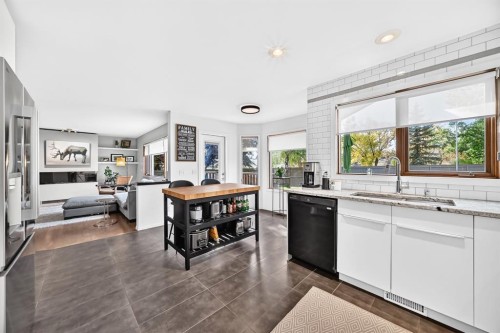 723 Diamond Court Se, Calgary, AB 