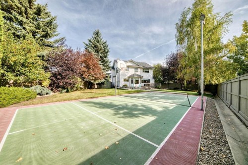 723 Diamond Court Se, Calgary, AB 