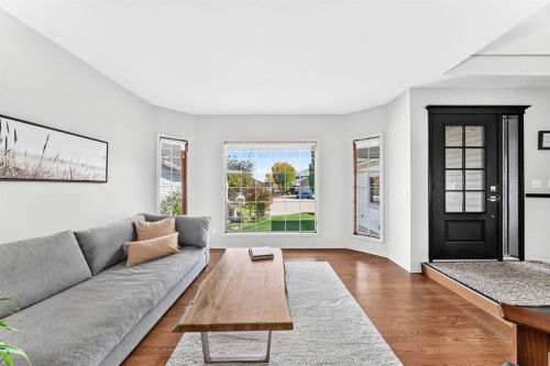 723 Diamond Court Se, Calgary, AB 