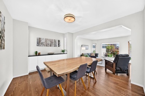 723 Diamond Court Se, Calgary, AB 
