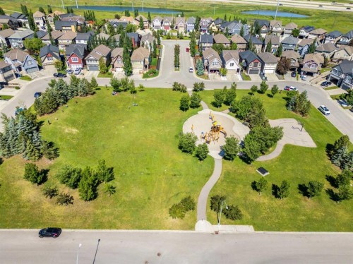203 Mahogany Grove Se, Calgary, AB 