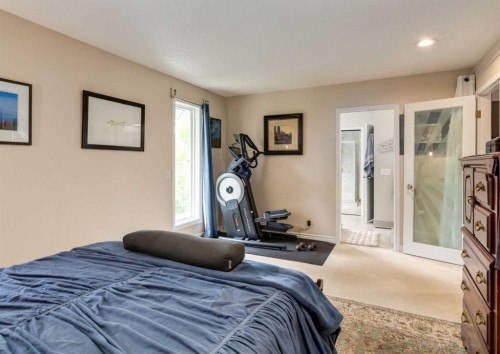 492 Silvergrove Gardens Nw, Calgary, AB 