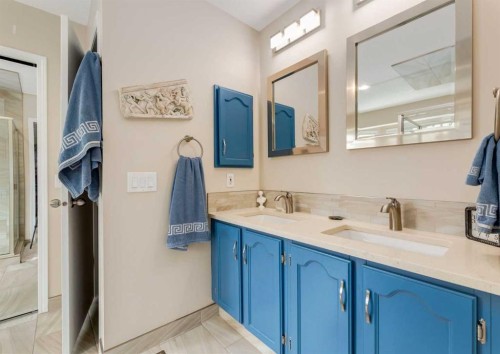 492 Silvergrove Gardens Nw, Calgary, AB 