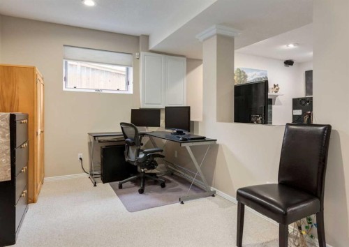 492 Silvergrove Gardens Nw, Calgary, AB 