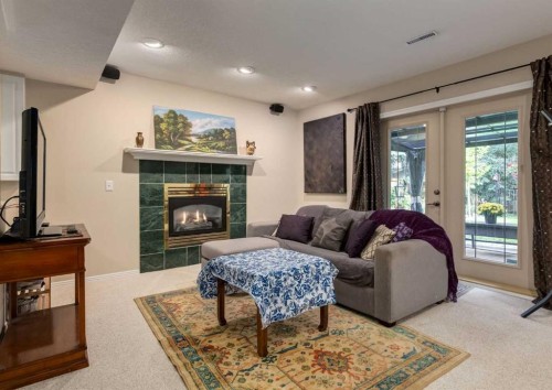 492 Silvergrove Gardens Nw, Calgary, AB 