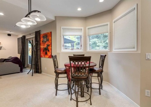 492 Silvergrove Gardens Nw, Calgary, AB 