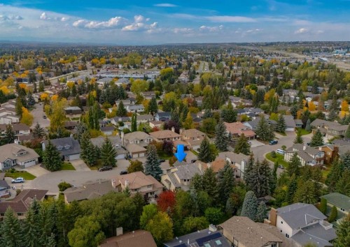 492 Silvergrove Gardens Nw, Calgary, AB 