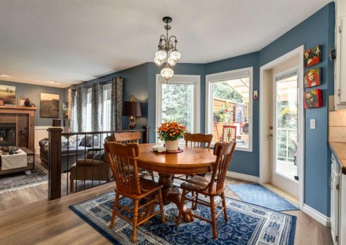 492 Silvergrove Gardens Nw, Calgary, AB 