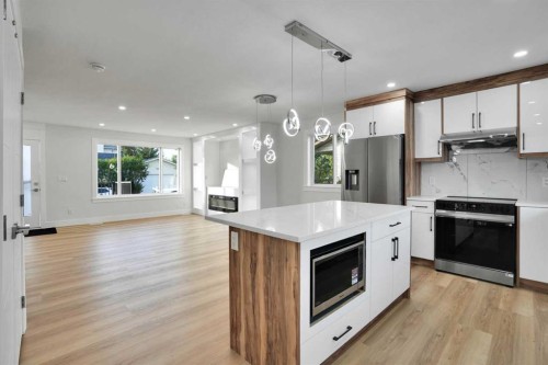 171 Castlebrook Rise Ne, Calgary, AB 