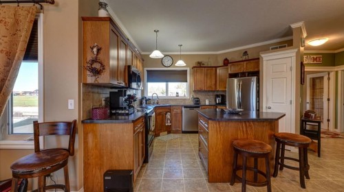 405 46 Avenue West, Claresholm, AB 