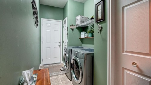 405 46 Avenue West, Claresholm, AB 