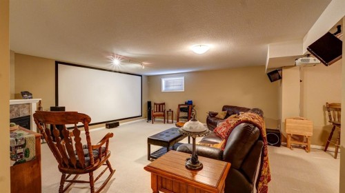 405 46 Avenue West, Claresholm, AB 