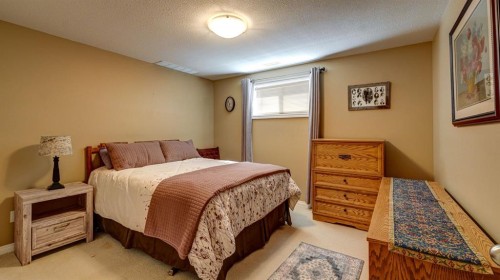 405 46 Avenue West, Claresholm, AB 
