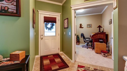 405 46 Avenue West, Claresholm, AB 