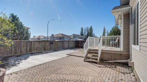 405 46 Avenue West, Claresholm, AB 