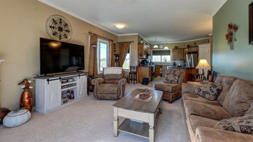 405 46 Avenue West, Claresholm, AB 