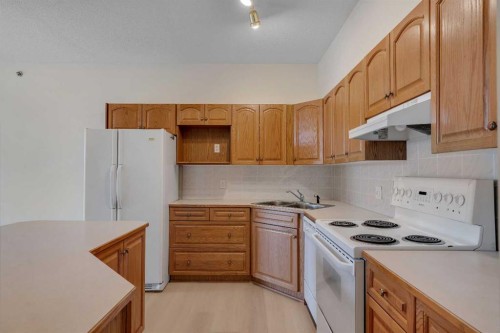 203-4835 Dalhousie Drive Nw, Calgary, AB 