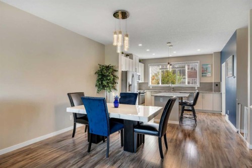 147 Copperstone Park Se, Calgary, AB 