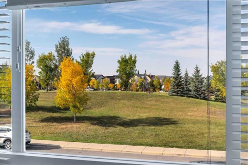 147 Copperstone Park Se, Calgary, AB 
