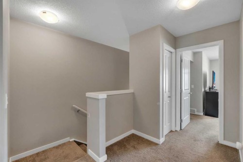 147 Copperstone Park Se, Calgary, AB 