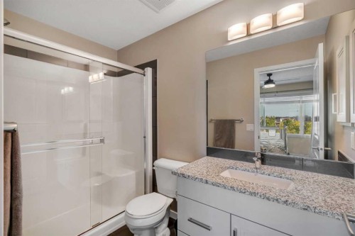 147 Copperstone Park Se, Calgary, AB 