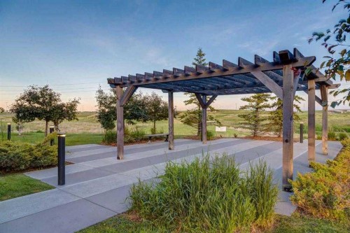 147 Copperstone Park Se, Calgary, AB 
