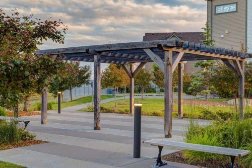 147 Copperstone Park Se, Calgary, AB 