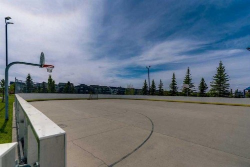 147 Copperstone Park Se, Calgary, AB 