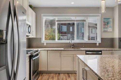 147 Copperstone Park Se, Calgary, AB 