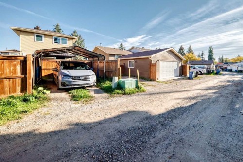 44 Mckinley Road Se, Calgary, AB 