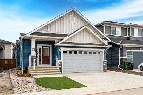 13 Bayview Mews Sw, Airdrie, AB 