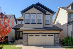 45 Royal Oak Manor NW Calgary, AB T3G 5L6