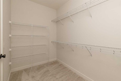 141 Creekstone Hill Sw, Calgary, AB 