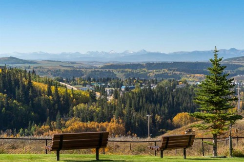 192 Sunset Point, Cochrane, AB 
