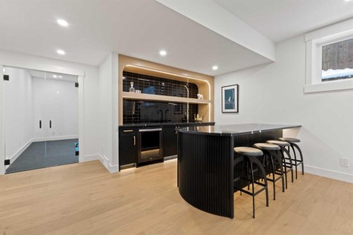 1910 Broadview Road Nw, Calgary, AB 