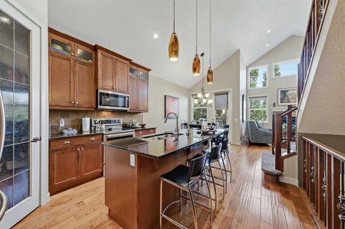 1906 High Park Circle Nw, High River, AB 