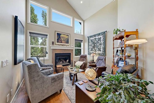 1906 High Park Circle Nw, High River, AB 