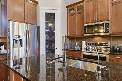 1906 High Park Circle Nw, High River, AB 