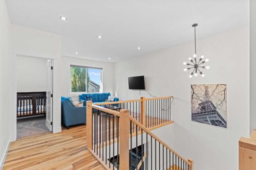 136 Douglas Ridge Green Se, Calgary, AB 