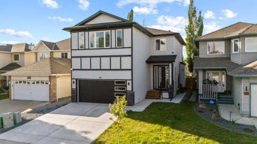 136 Douglas Ridge Green Se, Calgary, AB 
