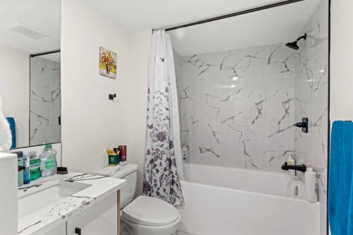 136 Douglas Ridge Green Se, Calgary, AB 
