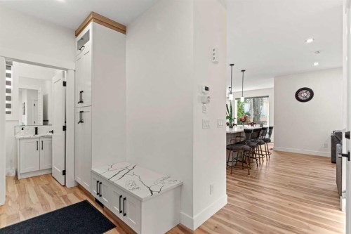 136 Douglas Ridge Green Se, Calgary, AB 