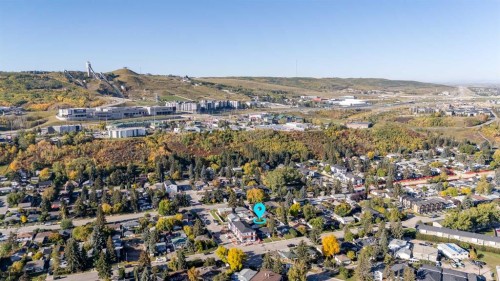 8007 36 Avenue Nw, Calgary, AB 