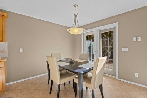 95 Royal Birch Circle Nw, Calgary, AB 