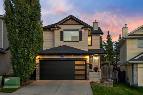 95 Royal Birch Circle Nw, Calgary, AB 