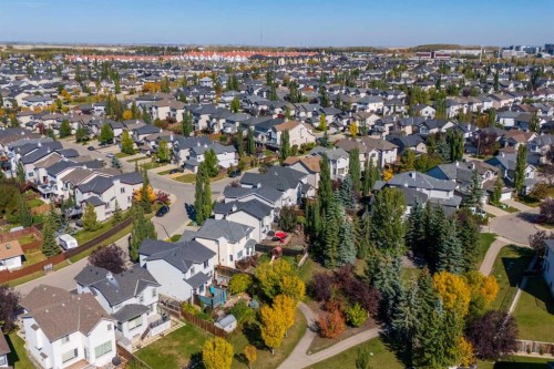 95 Royal Birch Circle Nw, Calgary, AB 
