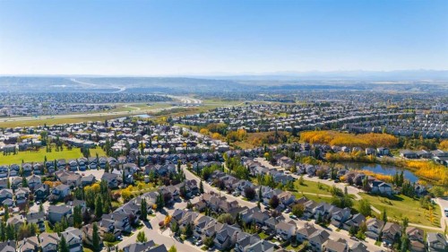 95 Royal Birch Circle Nw, Calgary, AB 